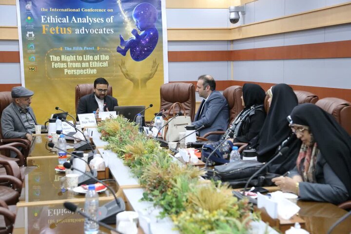 کمیسیون های روز نخست همایش بین المللی تحلیل های اخلاقی حامیان جنین