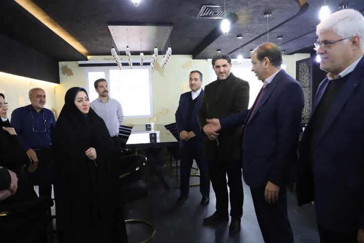 تصاویر/بازدید مدیر کل پارلمانی و امور مجلس بنیاد شهید و امور ایثارگران کشور از موسسه ایثار و روند اجرایی کمیسیون پزشکي در اراک