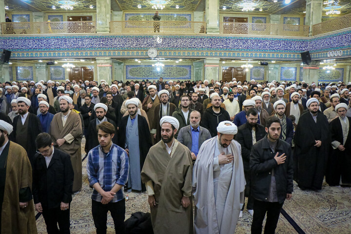 تصاویر/ نشست نماینده ولی فقیه در آذربایجان غربی با علما و طلاب استان مقیم قم