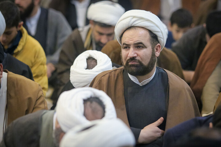 تصاویر/ نشست نماینده ولی فقیه در آذربایجان غربی با علما و طلاب استان مقیم قم