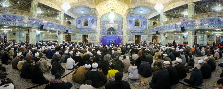 تصاویر/ نشست نماینده ولی فقیه در آذربایجان غربی با علما و طلاب استان مقیم قم