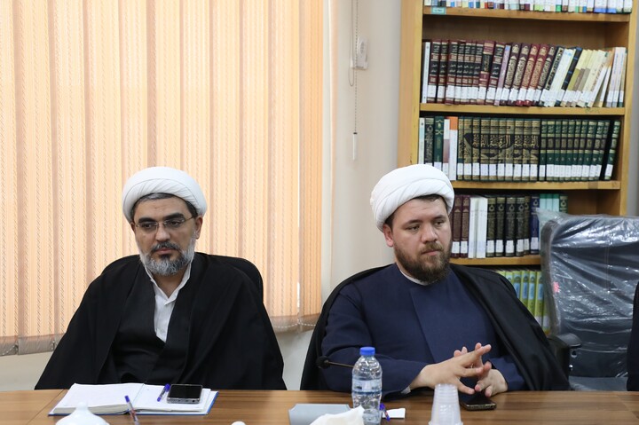 تصاویر/ نشست هم اندیشی دبیران گروه های علمی مرکز تدوین متون و منابع درسی حوزه های علمیه