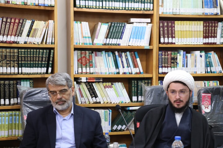 تصاویر/ نشست هم اندیشی دبیران گروه های علمی مرکز تدوین متون و منابع درسی حوزه های علمیه