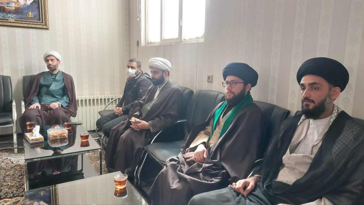 لزوم توجه به بیانیه گام دوم انقلاب در تشکیلات جبهه فرهنگی اصفهان