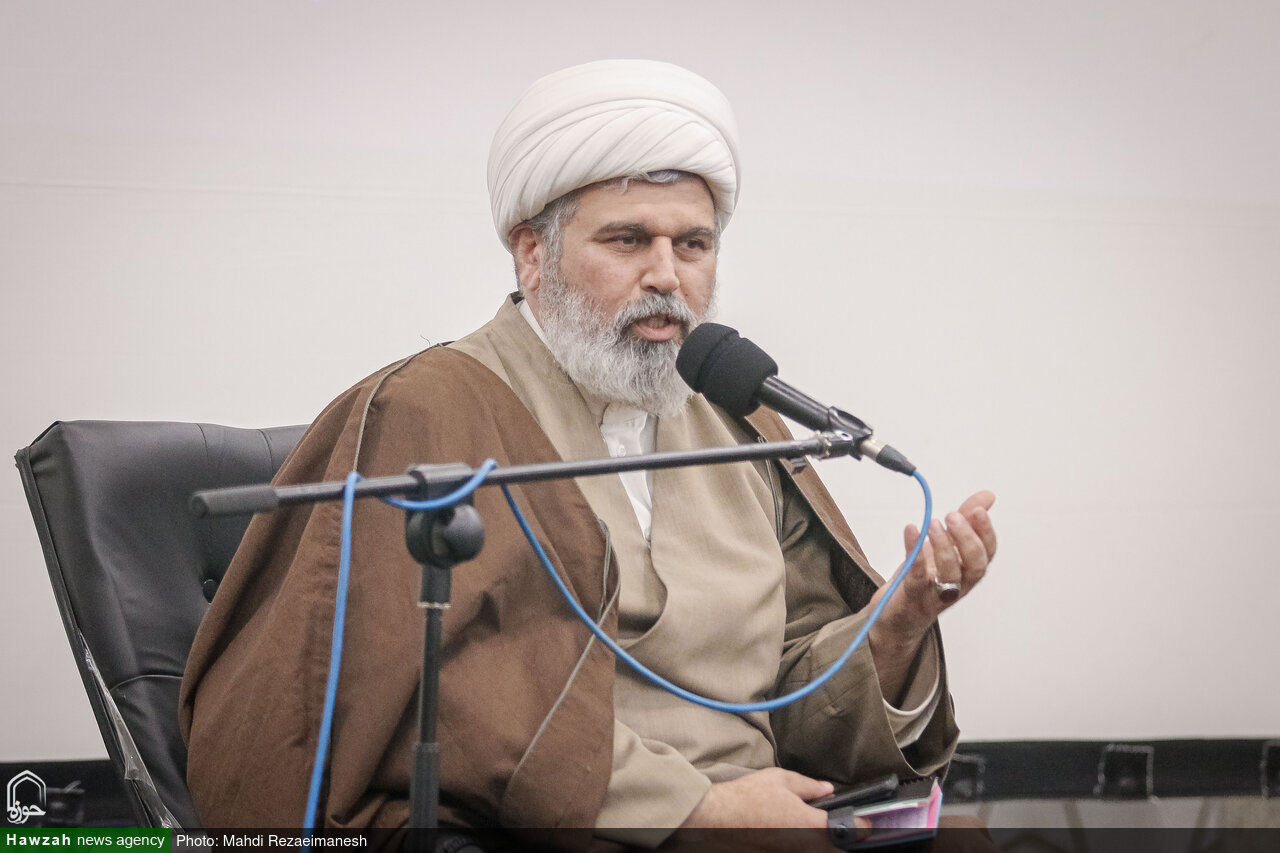 میدان اصلی جنگ امروز، ذهن و باور جوانان است / ضرورت حضور فعال‌تر مبلغان در متن جامعه