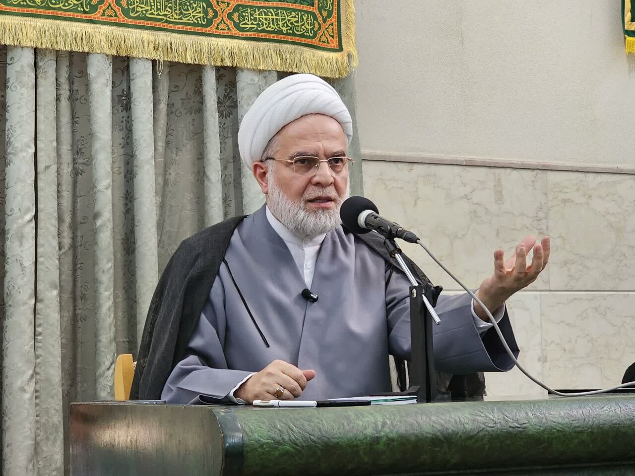 مردم هیچگاه از آرمانهای انقلاب عقبنشینی نکردهاند