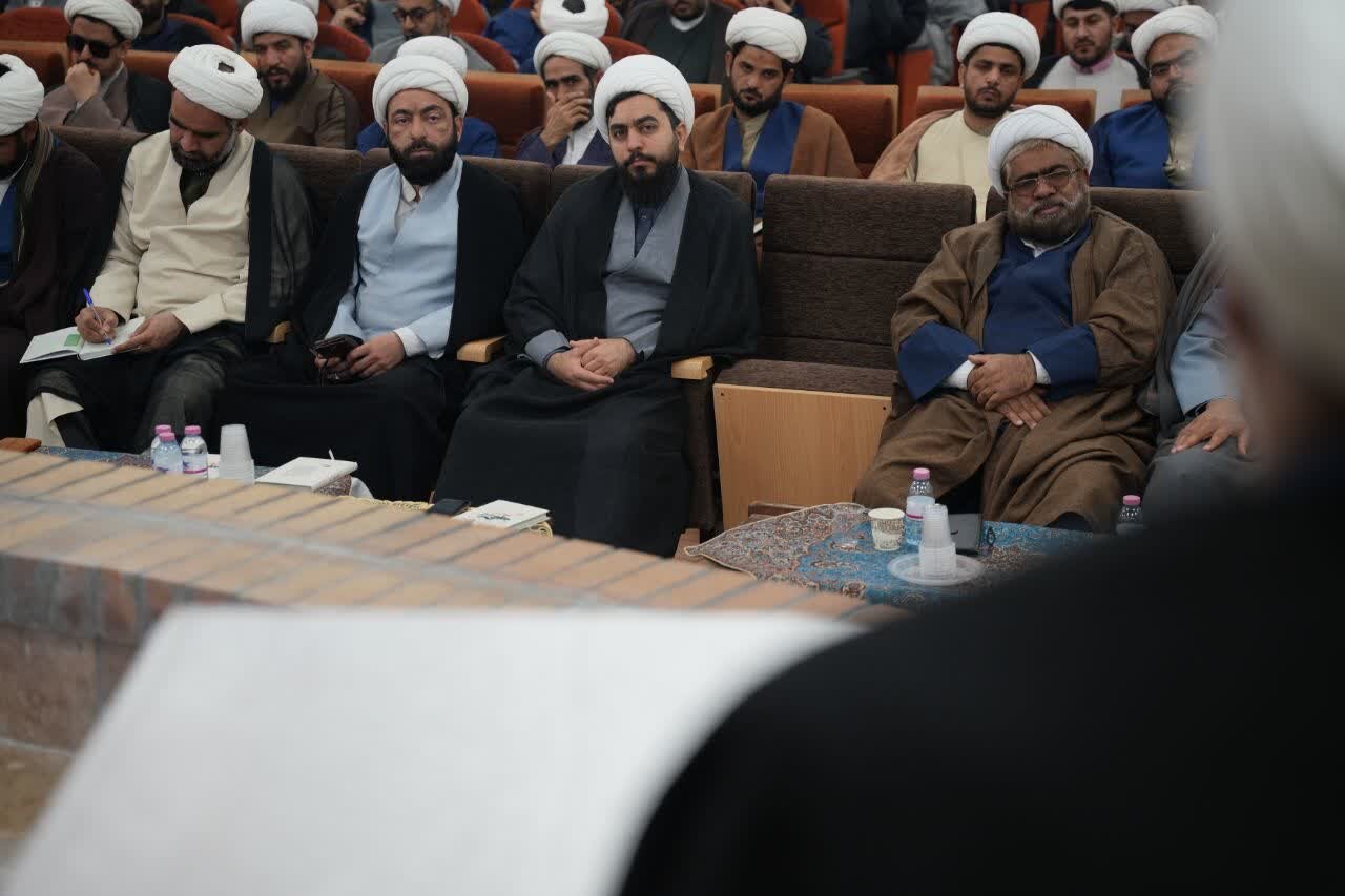 تصاویر/ دوره آموزشی امامان محراب استان کرمان