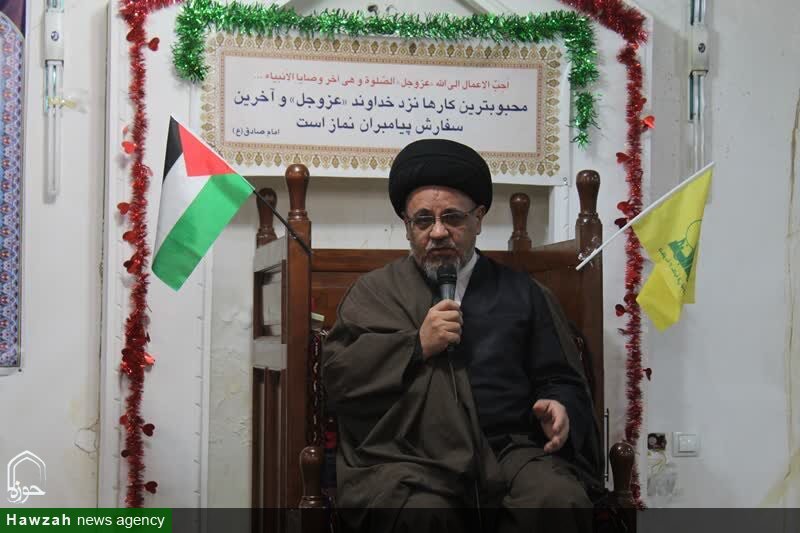 عبودیت آگاهانه، رمز تمایز انسان از سایر مخلوقات است