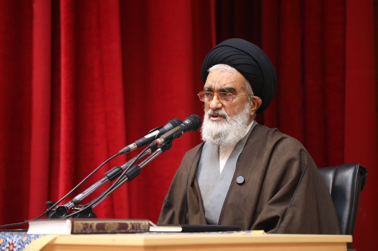 حفظ و حراست از ولایت وظیفه مسلمانان است