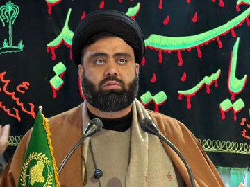 روحانی کشمیری: ایران در برابر توطئه‌های آمریکایی و غربی استوار و مقتدر ایستاده است