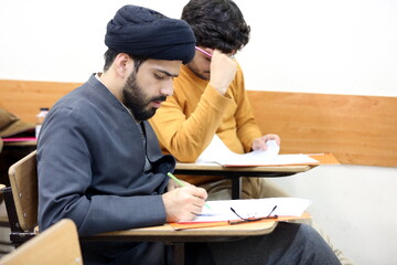 تصاویر/ آزمون مرحله کشوری مسابقات علمی (المپیاد) طلاب