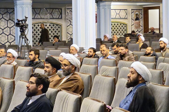 تصاویر/ بزرگداشت مقام علمی و اخلاقی مرحوم حجت‌الاسلام والمسلمین سقای بی‌ریا