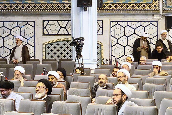 تصاویر/ بزرگداشت مقام علمی و اخلاقی مرحوم حجت‌الاسلام والمسلمین سقای بی‌ریا