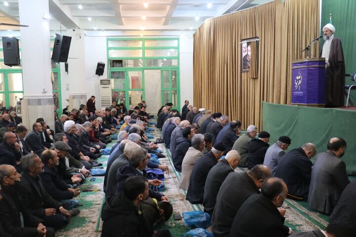 تصاویر/ نماز عبادی سیاسی جمعه در قرچک