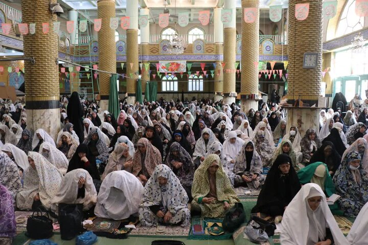 تصاویر/ نماز عبادی سیاسی جمعه در قرچک