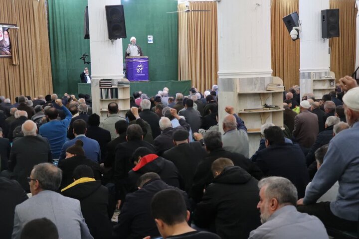 تصاویر/ نماز عبادی سیاسی جمعه در قرچک