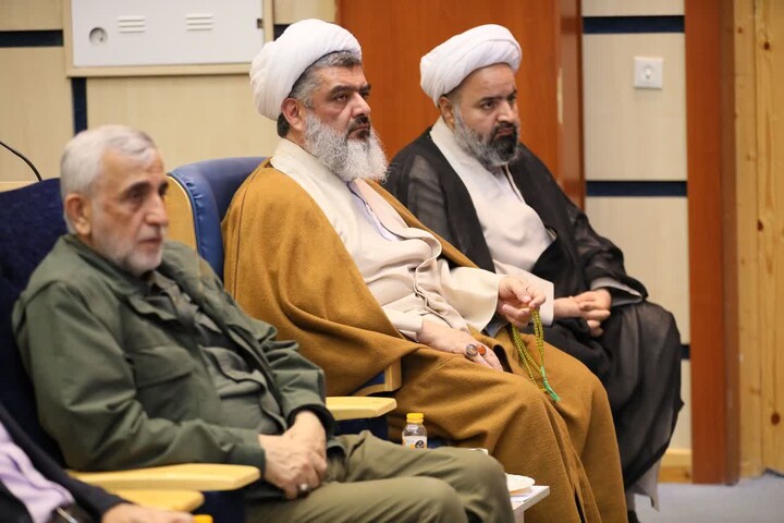 تصاویر / همایش خادمان حضور