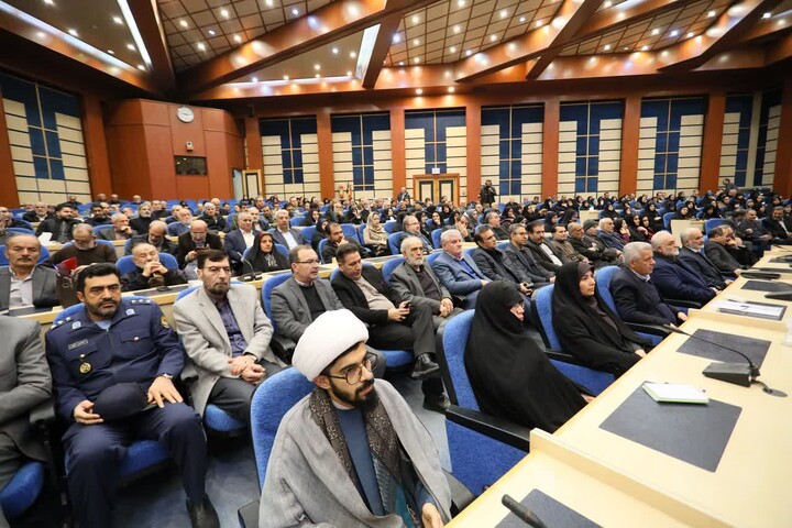 تصاویر / همایش خادمان حضور