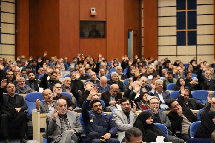 تصاویر / همایش خادمان حضور