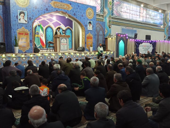 تصاویر:نماز عبادی سیاسی جمعه کاشان