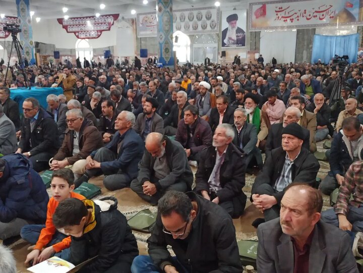 تصاویر:نماز عبادی سیاسی جمعه کاشان