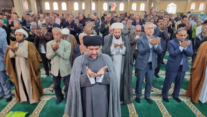 نماز جمعه گناوه به روایت تصویر