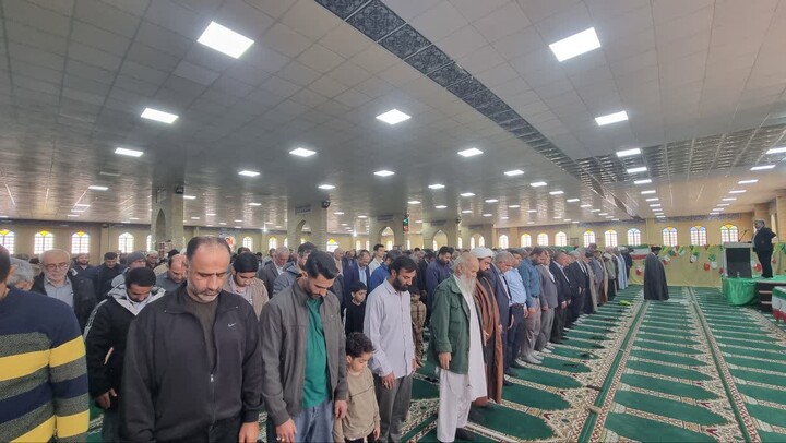 نماز جمعه گناوه به روایت تصویر