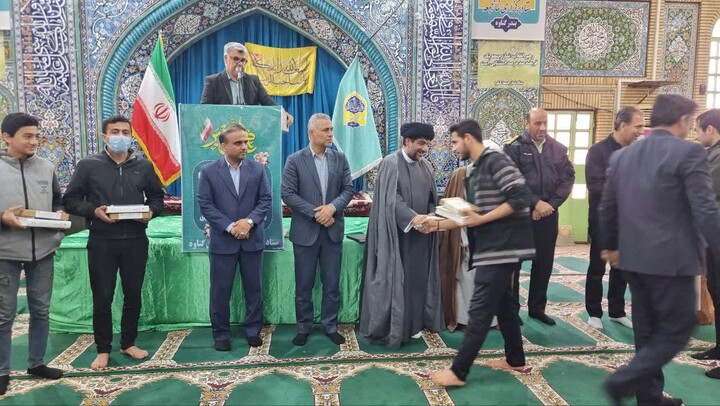 نماز جمعه گناوه به روایت تصویر