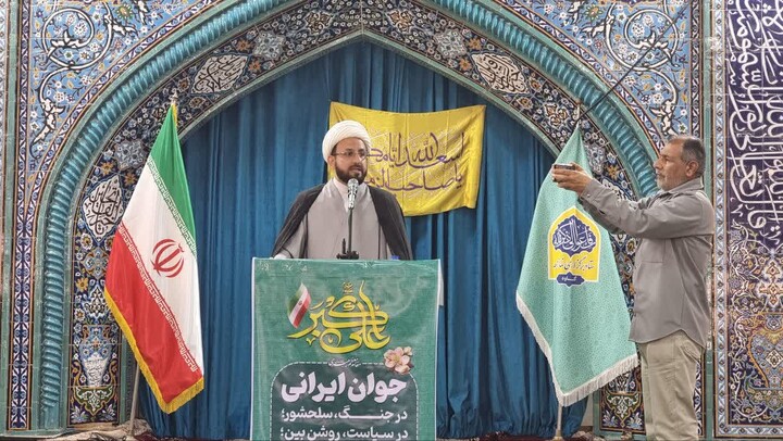 نماز جمعه گناوه به روایت تصویر