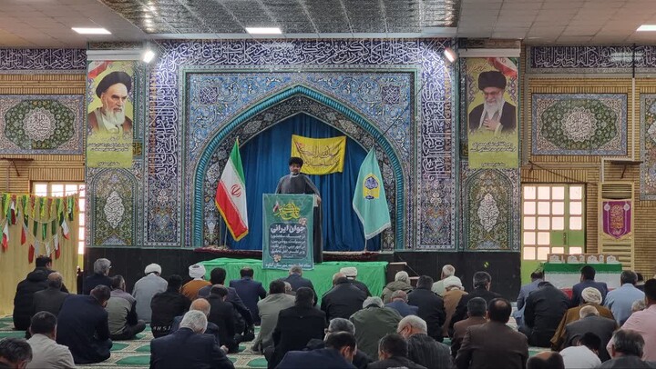 نماز جمعه گناوه به روایت تصویر