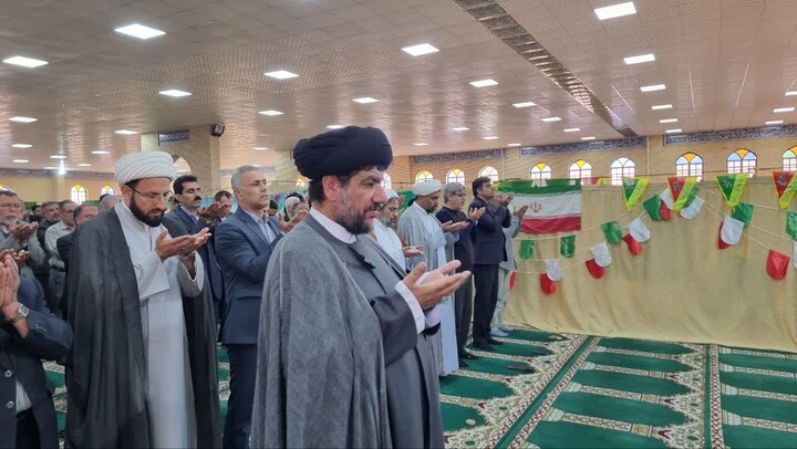 نماز جمعه گناوه به روایت تصویر