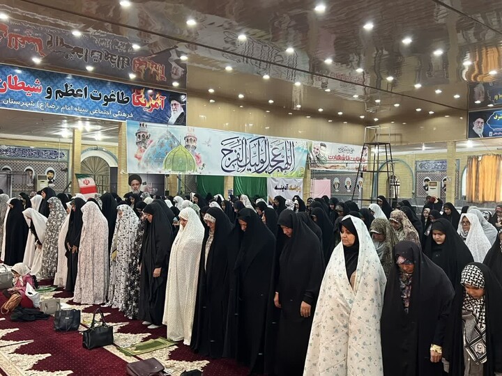 نماز جمعه خورموج به روایت تصویر