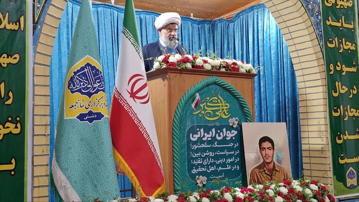 نماز جمعه خورموج به روایت تصویر