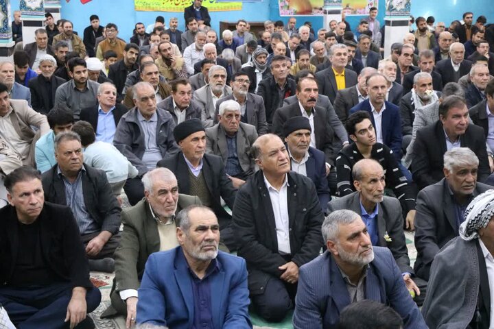 تصاویر/ اقامه نماز جمعه در شهرستان دهلران