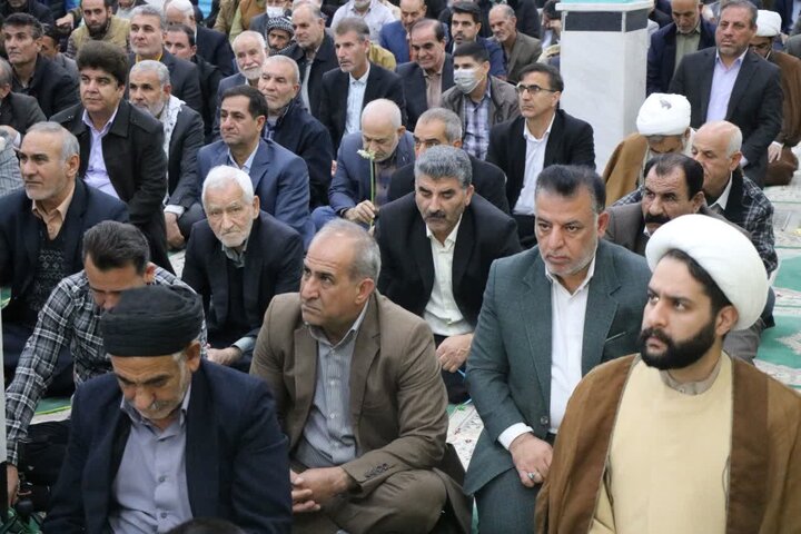 تصاویر/ اقامه نماز جمعه در شهرستان دهلران