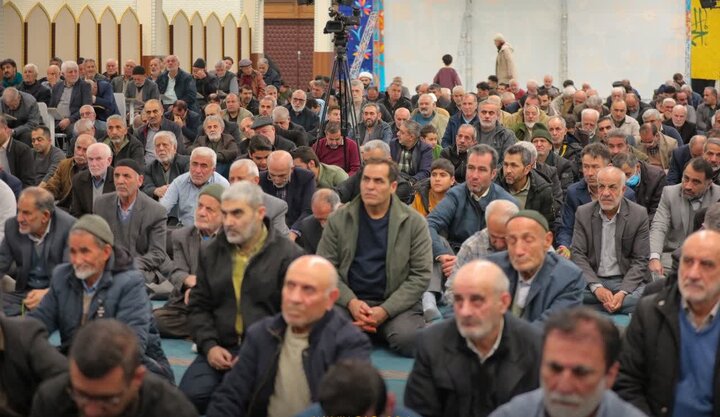 تصاویر/ نماز عبادی سیاسی جمعه در ساوجبلاغ