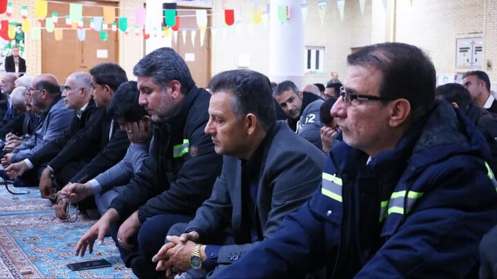 تصاویر/ اقامه نماز جمعه در شهرستان ایوان