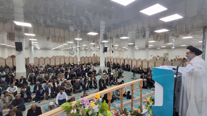 نمازجمعه جم به روایت تصاویر