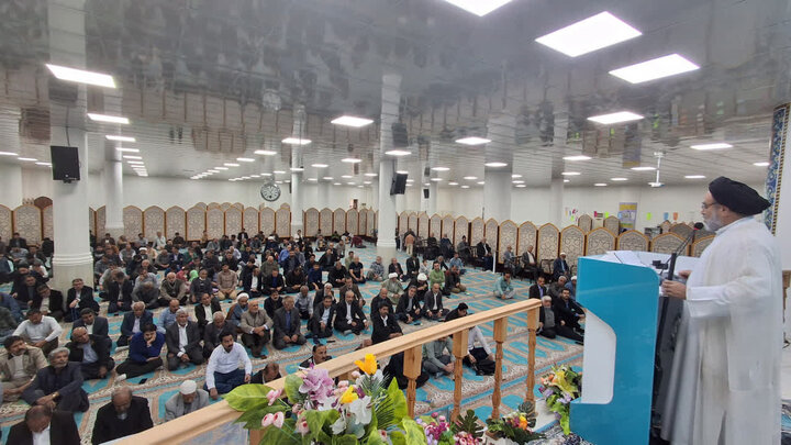 نمازجمعه جم به روایت تصاویر