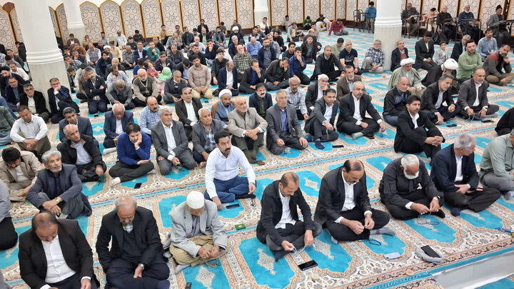 نمازجمعه جم به روایت تصاویر