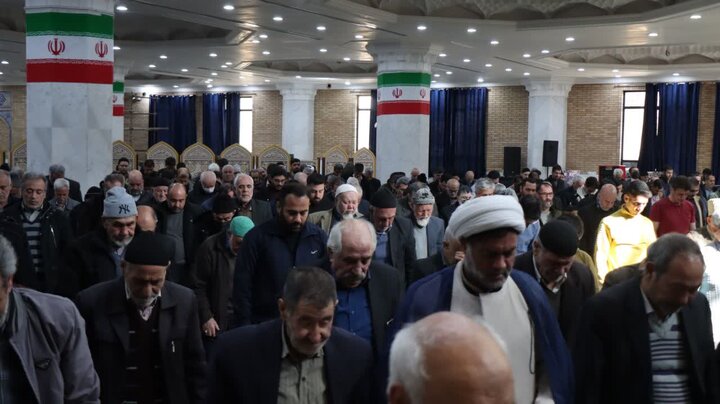 تصاویر/ نماز جمعه باقرشهر و کهریزک