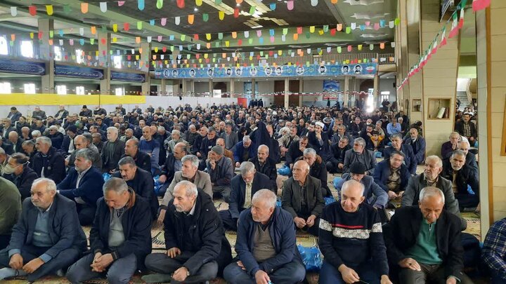 تصاویر/اقامه نماز جمعه در شهرستان خمین