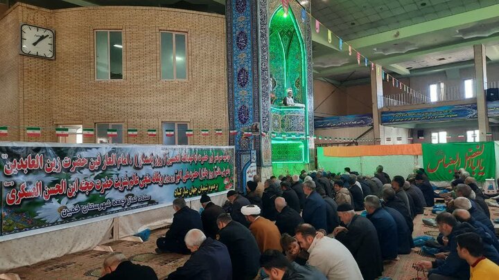 تصاویر/اقامه نماز جمعه در شهرستان خمین