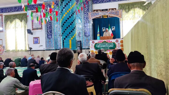 تصاویر/ اقامه نمازجمعه شهر بهرمان