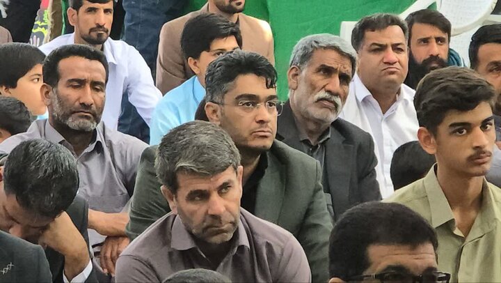 تصاویر/ اقامه نمازجمعه شهر ریگان