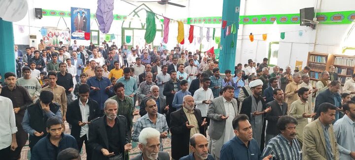 تصاویر/ اقامه نمازجمعه شهر ریگان