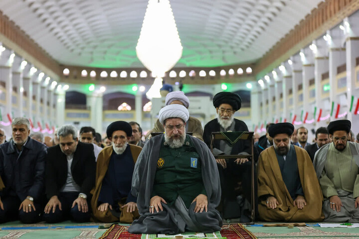 تصاویر/ اقامه نماز جمعه در شهرستان تبریز