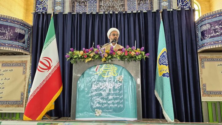 تصاویر/ اقامه نمازجمعه شهر عنبرآباد