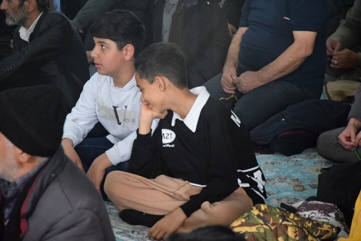 تصاویر/ نمازعبادی سیاسی جمعه آران وبیدگل