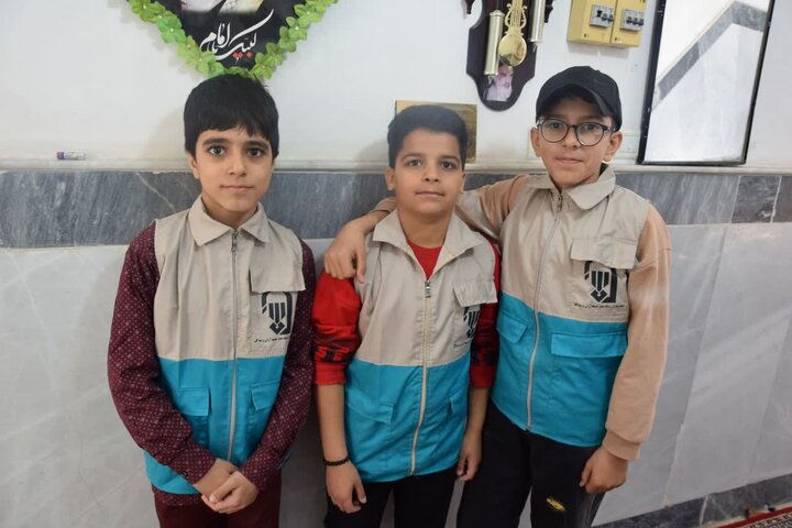 تصاویر/ نمازعبادی سیاسی جمعه آران وبیدگل